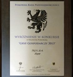 Trefl wyróżniony w konkursie „Gryf Gospodarczy 2013”