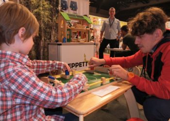 30.09-02.10.2011 Games & Toys