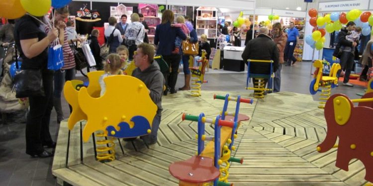 25-26.02.2012 Targi Świat Dziecka