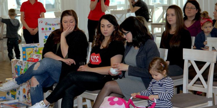 Blogerki przetestowały produkty Smily Play! źródło: Klub Mam Ekspertek