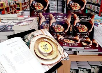 Carrefour rozpoczyna sprzedaż i promocję swojej pierwszej książki na polskim rynku