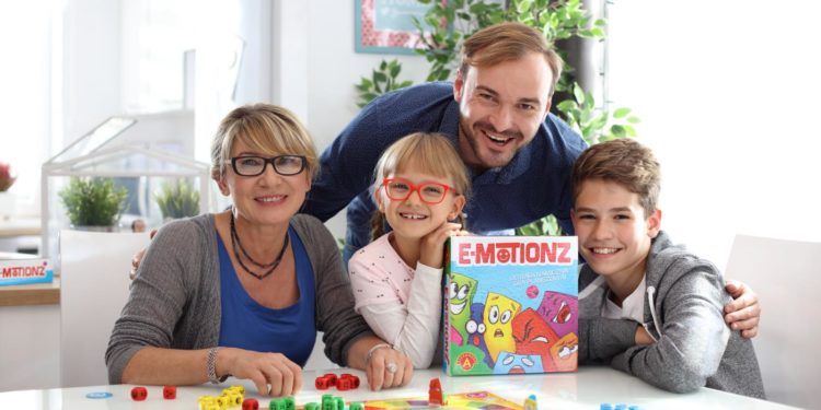 E-Motionz od Alexandra w sieci Helios