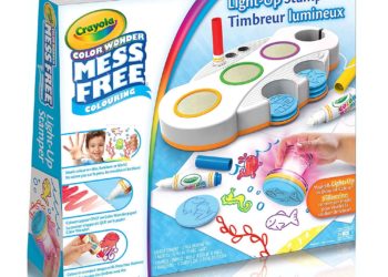 COLOR WONDER – ZESTAW Z PODŚWIETLANYMI STEMPELKAMI