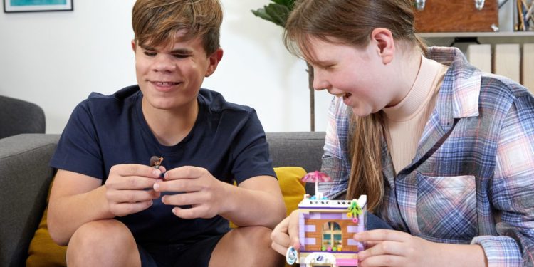 GRUPA LEGO WPROWADZA PROGRAM PILOTAŻOWY:  INSTRUKCJE DLA OSÓB Z UPOŚLEDZENIEM WZROKU – LEGO® AUDIO & BRAILLE INSTRUCTIONS