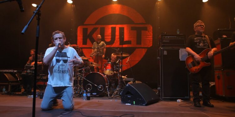 „KULT. FILM” – dokument o legendarnym zespole w kinach w listopadzie!