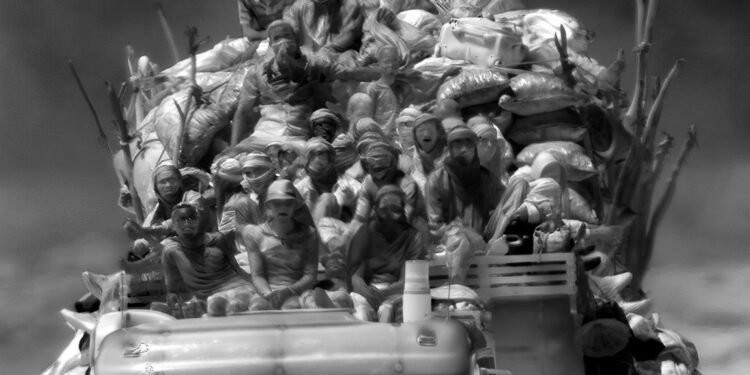 Richard Mosse – PRZYBYWAJĄCY / INCOMING