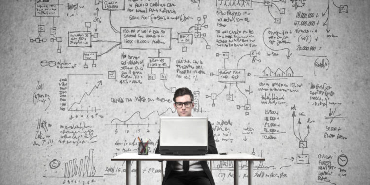 Skąd sklepy internetowe biorą klientów?