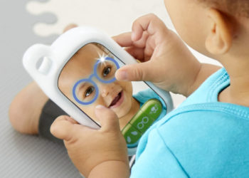 Aktywny telefon Selfie Explore & More Skip Hop