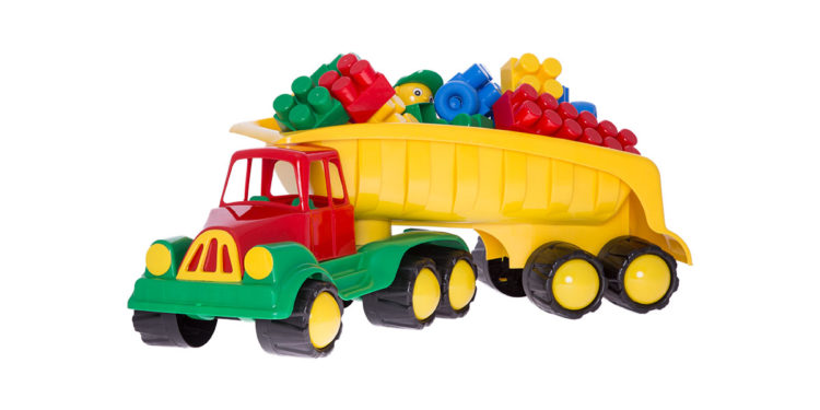 Samochód z naczepą z klockami K3