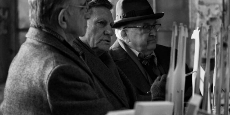 Fedorowicz, Balcerowicz i Kutz. Trzech filozofów malujących żyrafy. „Pan T.” w kinach od 25 grudnia