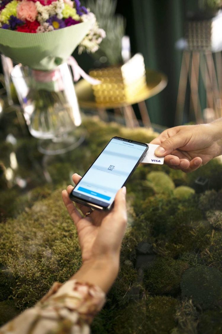 Fiserv i Visa przeprowadziły pierwszą transakcję PIN on Mobile