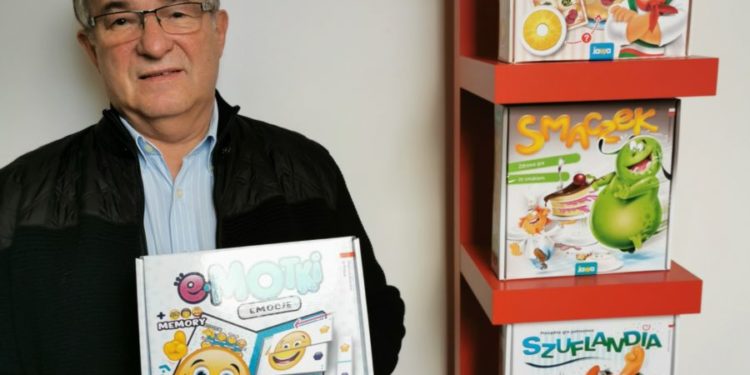 EMOTKI – kodowanka od Jawy