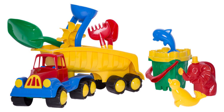 Samochód z naczepą z dodatkami, łopatą dużą, młynkiem, konewką, wiaderkiem Zamek i sitkiem