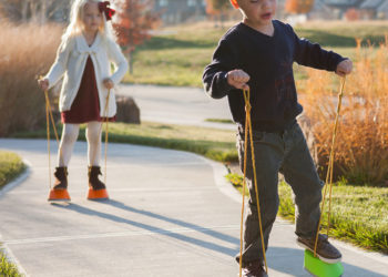 Kopyta na Sznurku. Clip Cloppers.