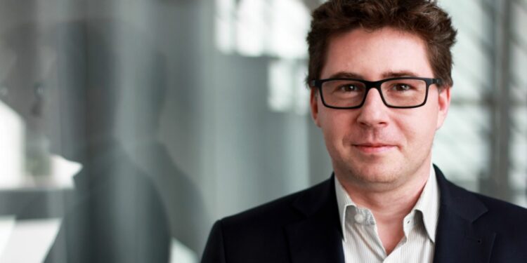 Sztuczna inteligencja dopuszczona do głosu. Boty szturmem zdobywają obsługę klienta