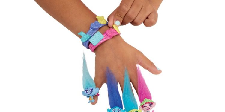 Trolle Mali Tancerze