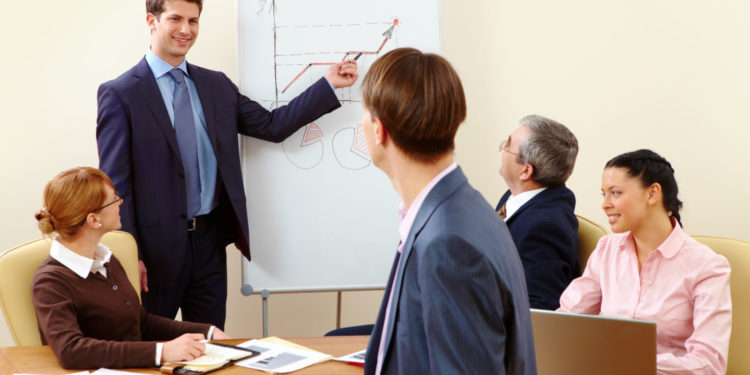 Nawet 2 mln osób może stracić pracę. Bezrobocie wzrośnie do 10%