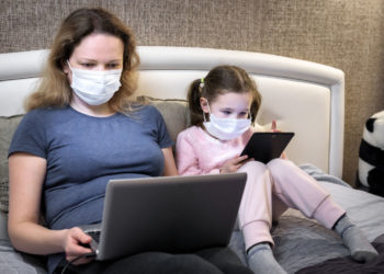 Czy koronawirus potrafi latać, czyli jak rozmawiać z dzieckiem o pandemii