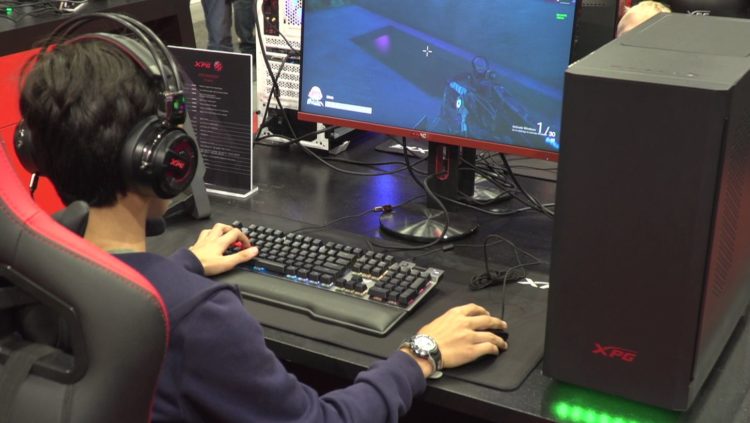 W 2024 roku na świecie będzie 3,5 mld graczy. Przyszłością rynku gier jest chmura i płatności w abonamencie