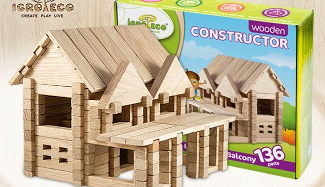 Domek z balkonem złożony – pudełko – 136