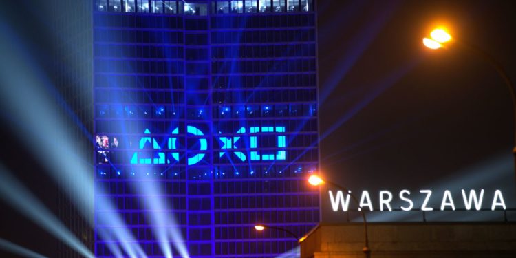 Pokaz multimedialny w Warszawie z okazji premiery PlayStation 5!