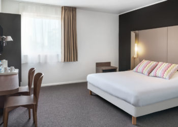 Wyjazd służbowy w czasie pandemii: na co zwracać uwagę, wybierając hotel?