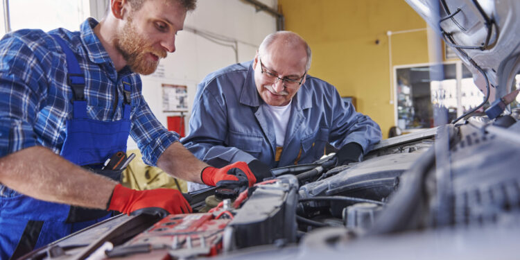 Maleje liczba Polaków, którzy obawiają się utraty pracy na skutek pandemii