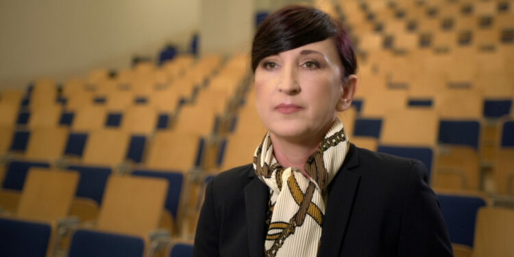 Home office okazuje się bardziej męczący niż tradycyjny model pracy. Syndrom wypalenia zawodowego będzie przybierać na sile