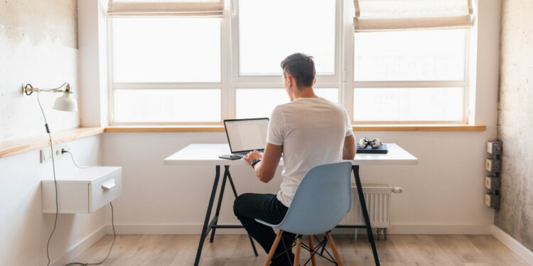 Zdaniem trzech czwartych menedżerów firm ubezpieczeniowych pracownicy nie będą chcieli wrócić do biura