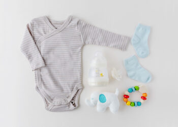 UOKiK: Ubranka dla dzieci – sprawdzamy ich jakość i oznakowanie