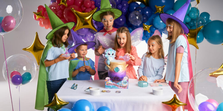 Dzieciństwo trwa tak długo, jak długo dzieci wierzą w magię. Dzieci to mali geniusze. Pomóżmy im wierzyć w magię