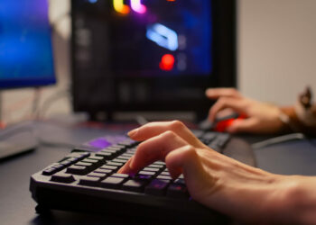 Pandemia przyczyniła się do zwiększonej popularności e-sportu