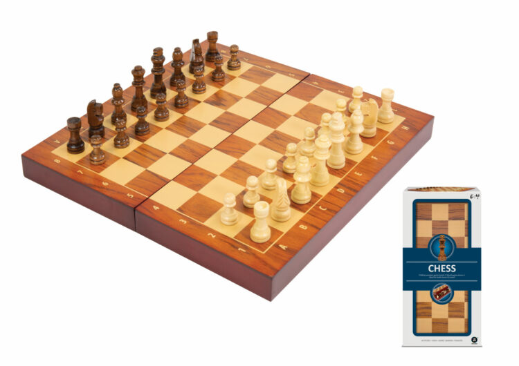 PODSTAWOWY ZESTAW DO GRY W SZACHY