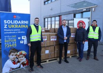 Grupa AB wspiera uchodźców z Ukrainy. Rekman przekazał wózki dziecięce.