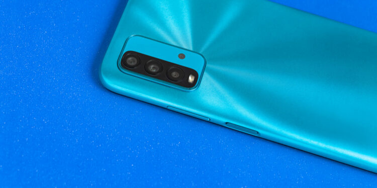 Pierwszy sklep CeX w Warszawie. Skup, sprzedaż i wymiana gier oraz elektroniki w polskiej stolicy