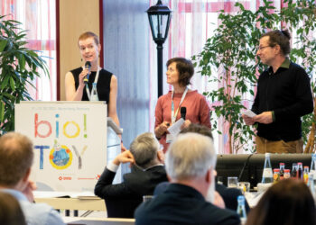 SusTOYnability na bio!TOY