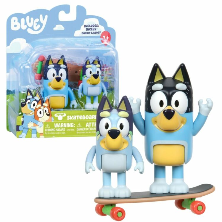 BLU13042 Bluey Figurki 2pak Jazda Na Deskorolce