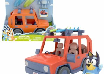 BLU13018 Bluey Rodzinne Auto