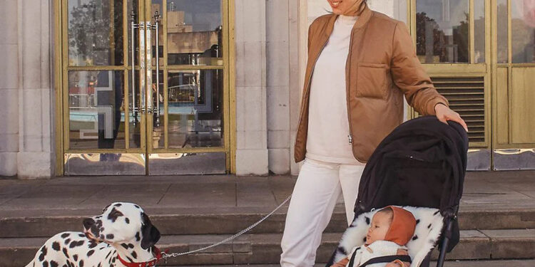 Dobór wózka spacerowego do pogody – jaki kupić na jesień i zimę?