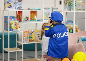 Raport Melissa & Doug 2026: rodzice stawiają na mniej zabawek i bardziej wartościową zabawę